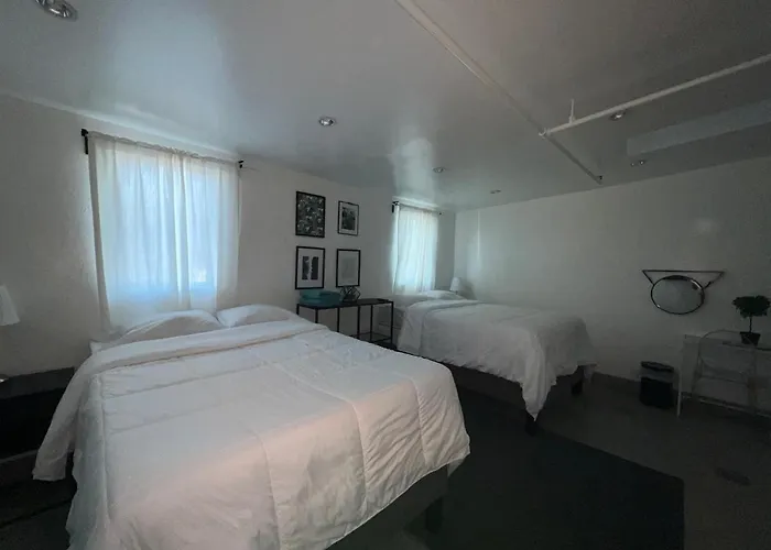 Culver City Hostel